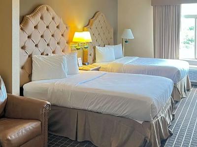 Comfort Inn & Suites Madison East Interstate I-90 - 68