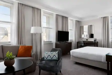 Bristol Marriott Royal - 25