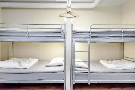 City Hostel - 17