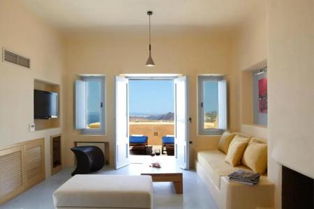 Voreina Gallery Suites - 65