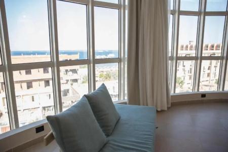 Redcon Suites - 132