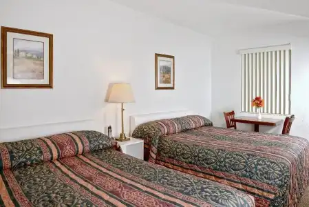 Shell Motel - 42