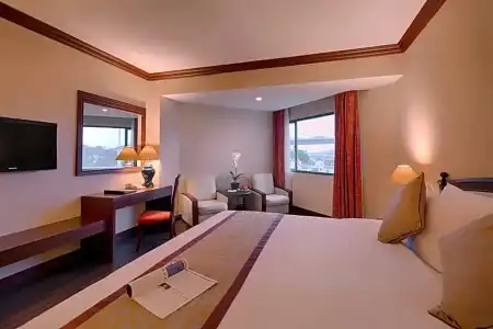 Halong Plaza - 68