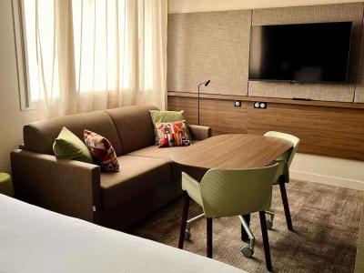 Novotel Suites Clermont Ferrand Polydome - 89