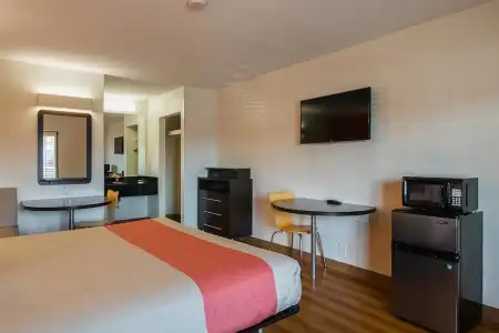 Motel 6 Savannah, GA - Midtown - 36