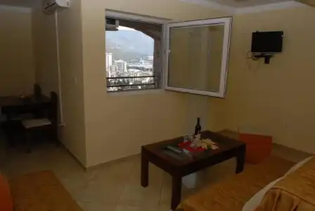 Contessa Apartments - 18