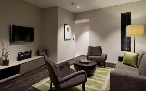 The Glen & Suites - 35