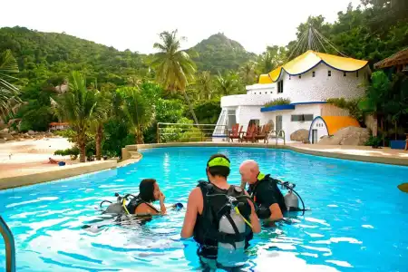 Lub d Koh Tao Tanote Bay - 19