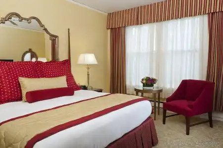 Inn At Union Square - 5