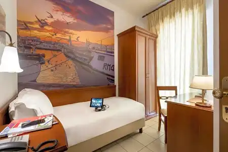Sovrana & Spa - 30