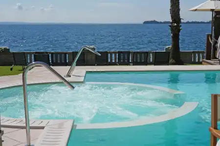 Villa Capri - 12