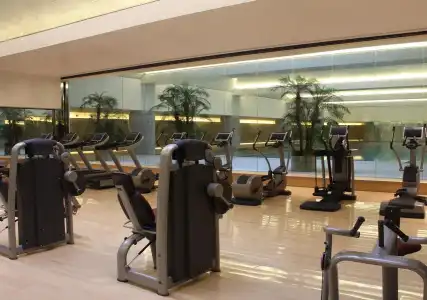 HUALUXE Shanghai Twelve at Hengshan by IHG - 25