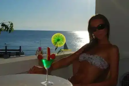 Side Beach Club - 27