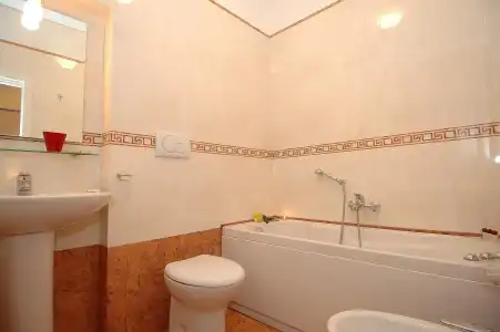 Da Bruno Homes - 35