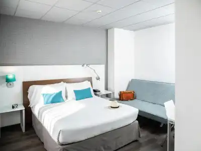 ibis Styles A Coruña - 17
