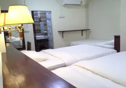 BC guesthouse Banglamphu - 2