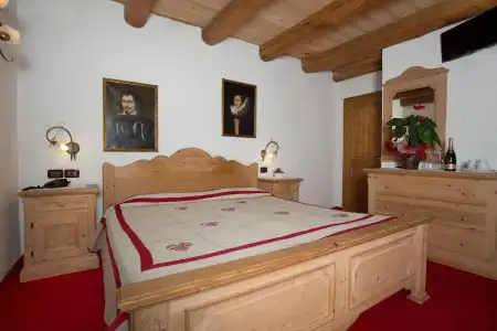 Historic La Stua - 28