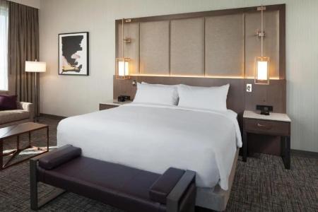 H Los Angeles, Curio Collection by Hilton - 54