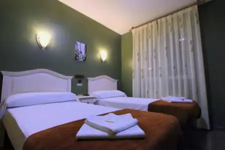 Hostal Regio - 70