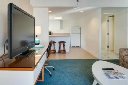 Oasis Waikiki - 77