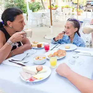 Gadames - Lunch on the Beach - 22