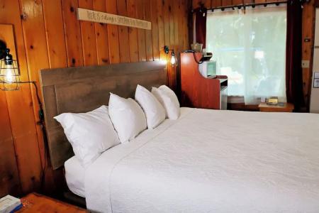 Park Motel and Cabins - 29