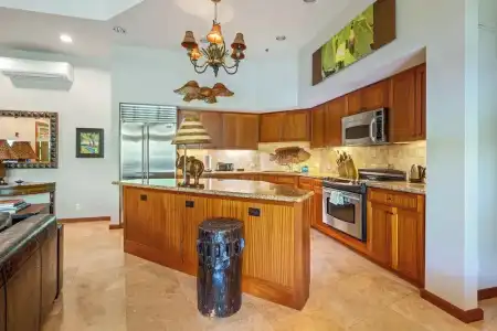Luana Waikiki & Suites - 89