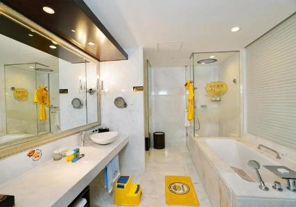 Intercontinental Dalian by IHG - 9