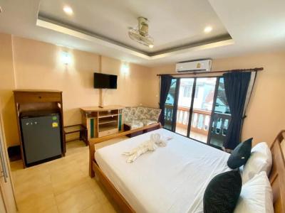ZEN Rooms Soi Paradise Patong - 66