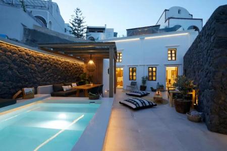 Floria Suites - 57