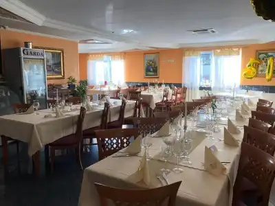 & Restaurant Garda - 4