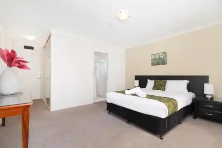 The Astor Apartments - 72