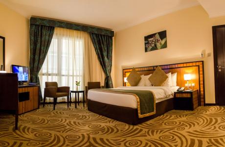 Al Majaz Premiere Apartment - 4