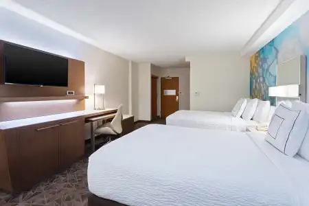 Courtyard by Marriott Miami Downtown - 4
