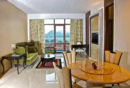 Le Méridien Jaipur Resort & Spa - 6