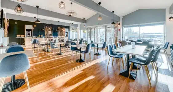 Sure by Best Western Bordeaux Lac - 17
