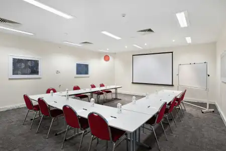 Quest Mawson Lakes - 10