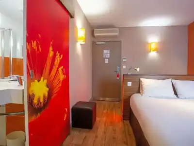 ibis Styles Bourges - 48
