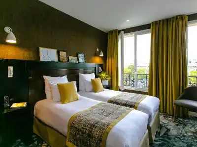 Hôtel de Neuville - Arc de Triomphe - 102