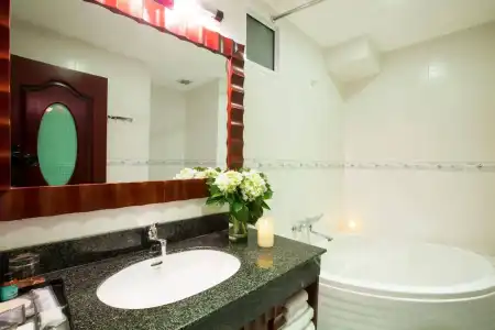 Paragon Saigon - 48