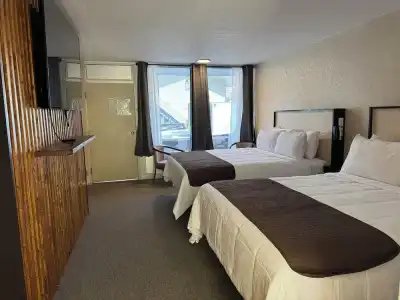 Sleepy Bear Motel - 38