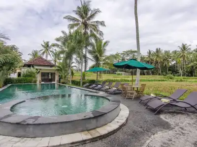 Bhanuswari Resort & Spa - 14