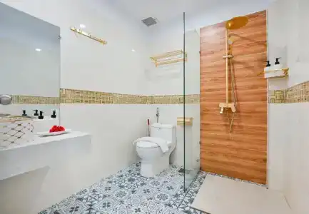 Collection O Joy Inn - Near T3 Terminal - 44