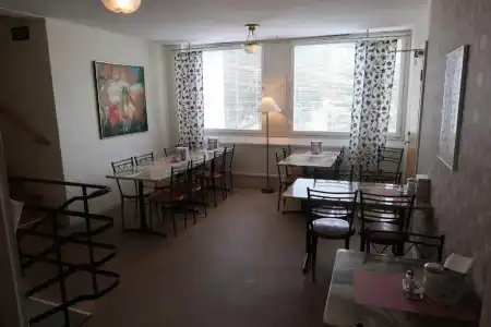 Aveny Bed & Breakfast - 13