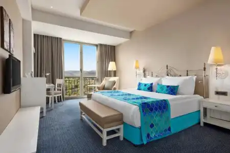 Ramada Plaza by Wyndham - 26