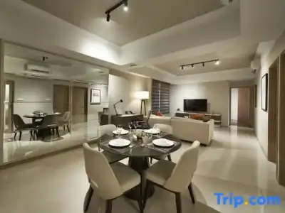 Great World Serviced Apartments - 70