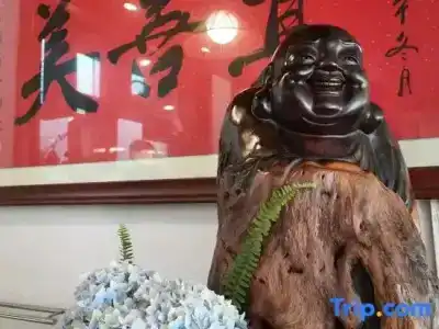 Lijiang Zhenmei Shishan Scenic Inn (Sifang Street Big Water Wheel Store) - 4