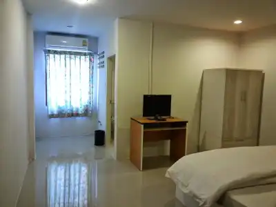 Freesia Bangphi Guest House by ZUZU - 7