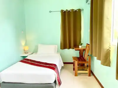 Canal Resort - 3