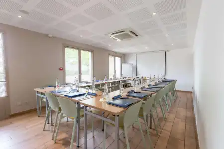 Hôtel Campanile Reims Ouest - Tinqueux - 17